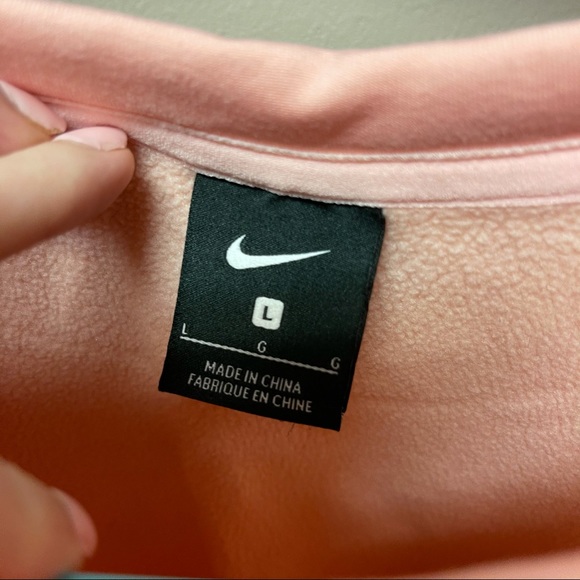 SOLD - Nike - Pink Crew Neck - Large - Picture 2 of 3